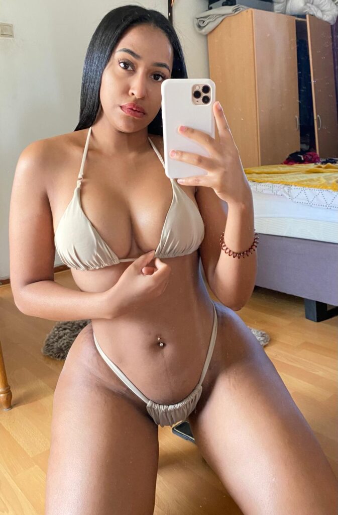 Porträt von Masseurin Sara – professionelle Sinnlichkeit im Massagepalast Hamburg